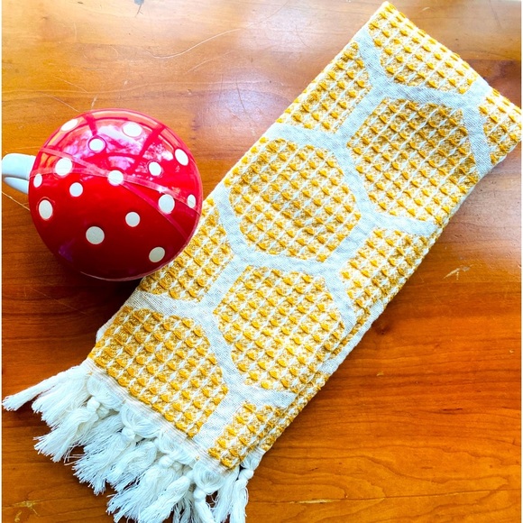 Cheerful SET Mushroom Coffee Mug Organic Cotton Modern Hive Towel Yellow Softie - Picture 10 of 16